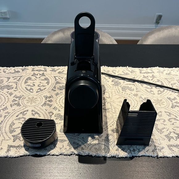 Nespresso De'Longhi Essenza Mini - Picture 8 of 8